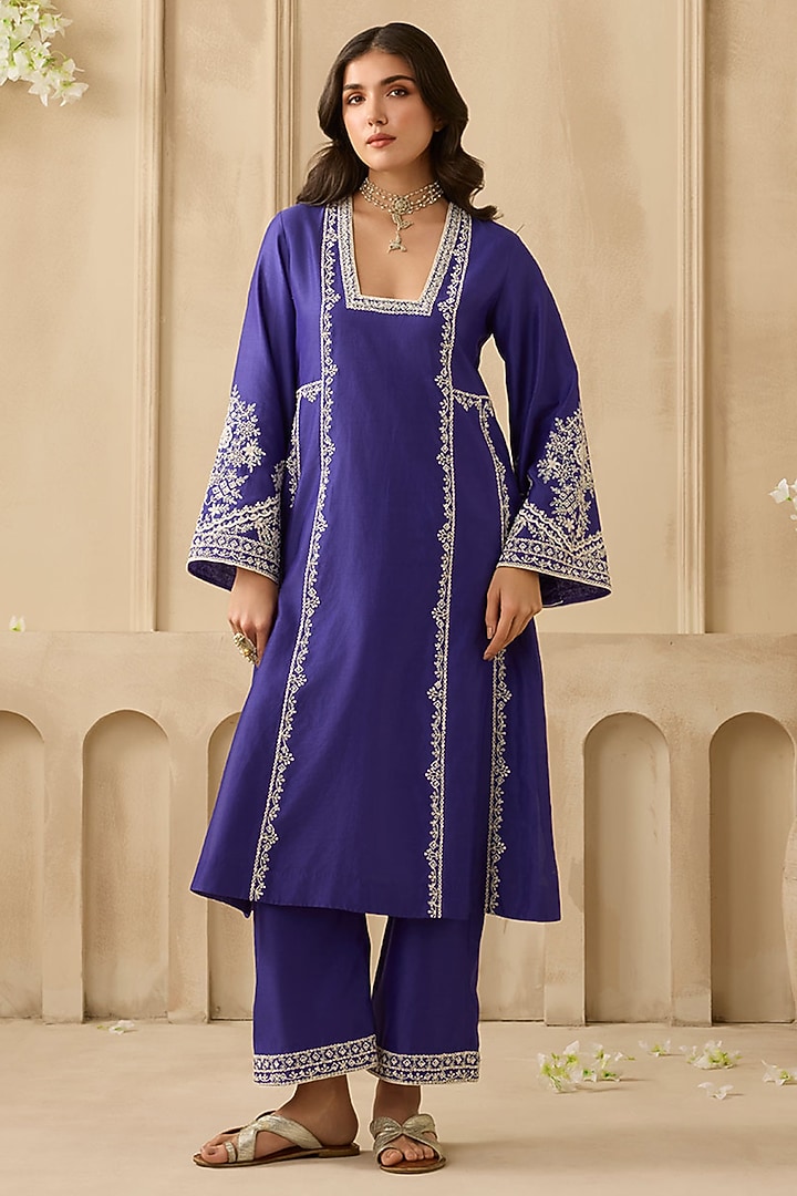 Violet Silk Chanderi Pearl & Sequin Embroidered Kurta Set by Sureena Chowdhri at Pernia's Pop Up Shop