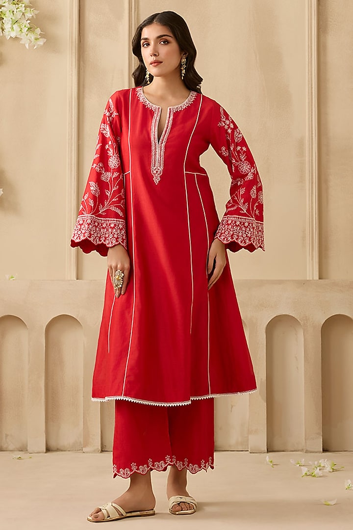 Red Silk Chanderi Floral & Thread Work A-Line Kurta Set by Sureena Chowdhri at Pernia's Pop Up Shop