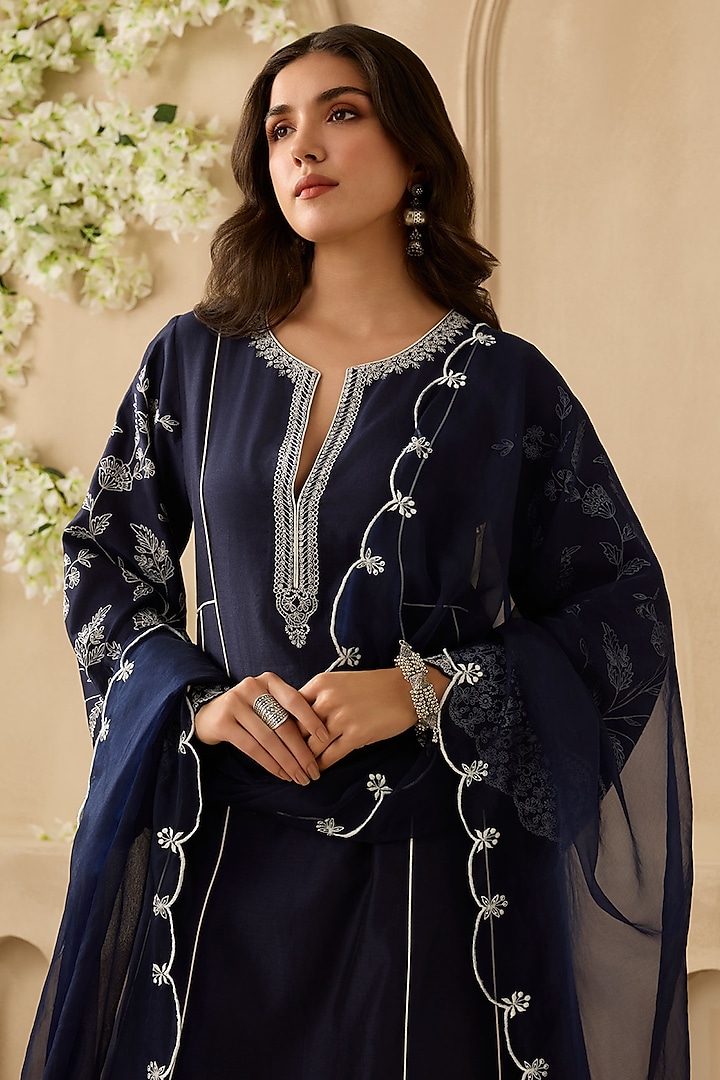 Navy Blue Silk Chanderi Floral & Thread Work A-Line Kurta Set by Sureena Chowdhri at Pernia's Pop Up Shop