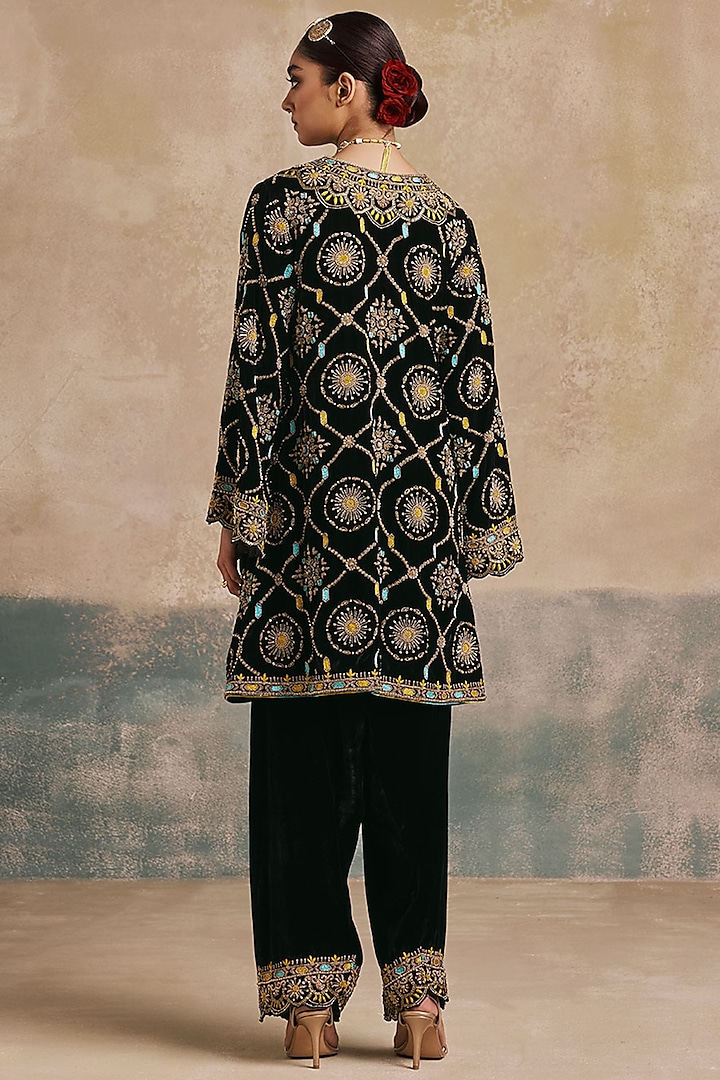 Black Silk Velvet Embroidered Short Kurta Set by Sureena Chowdhri at Pernia's Pop Up Shop
