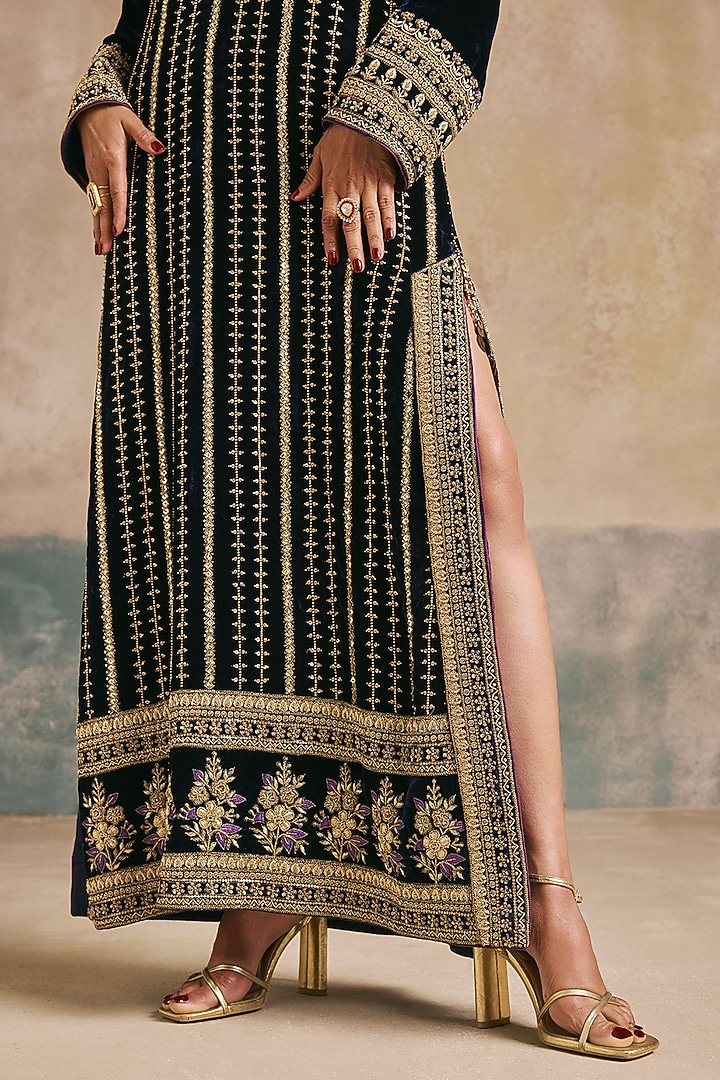 Navy Blue Silk Velvet Thread Embroidered Kaftan by Sureena Chowdhri at Pernia's Pop Up Shop
