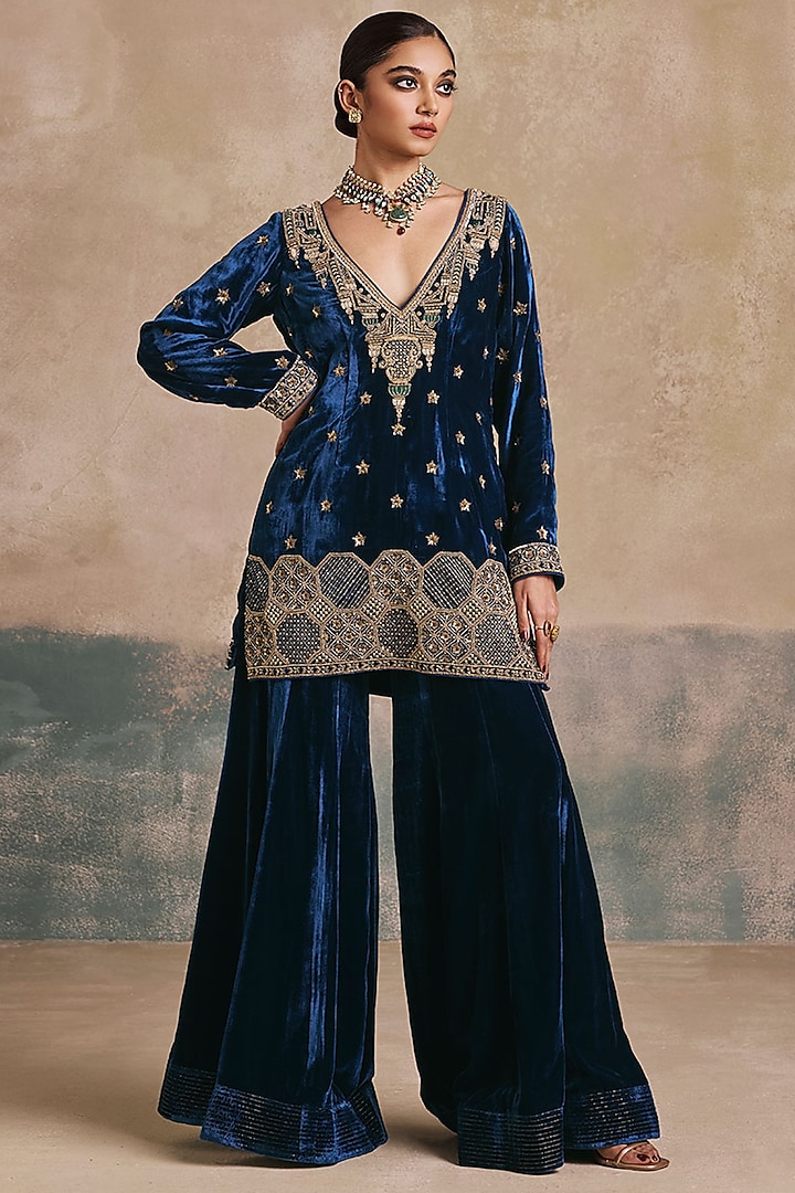 Peacock Blue Silk Velvet Motif Embroidered Gharara Set by Sureena Chowdhri at Pernia's Pop Up Shop