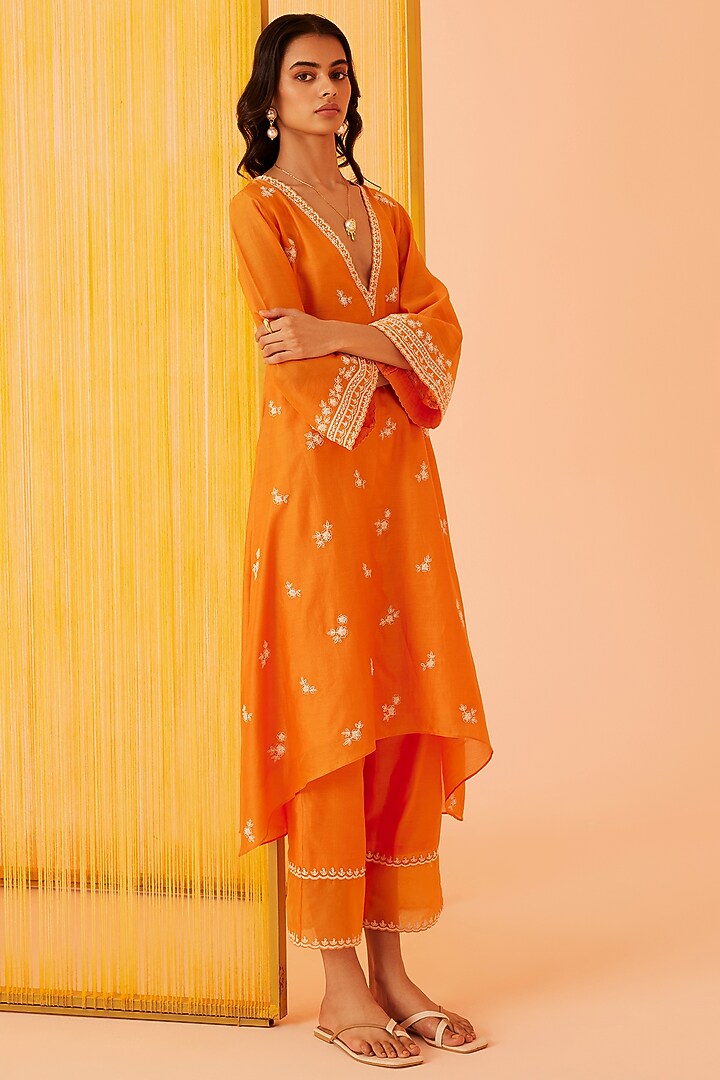 Orange Silk Chanderi Embroidered Kurta Set by Sureena Chowdhri at Pernia's Pop Up Shop
