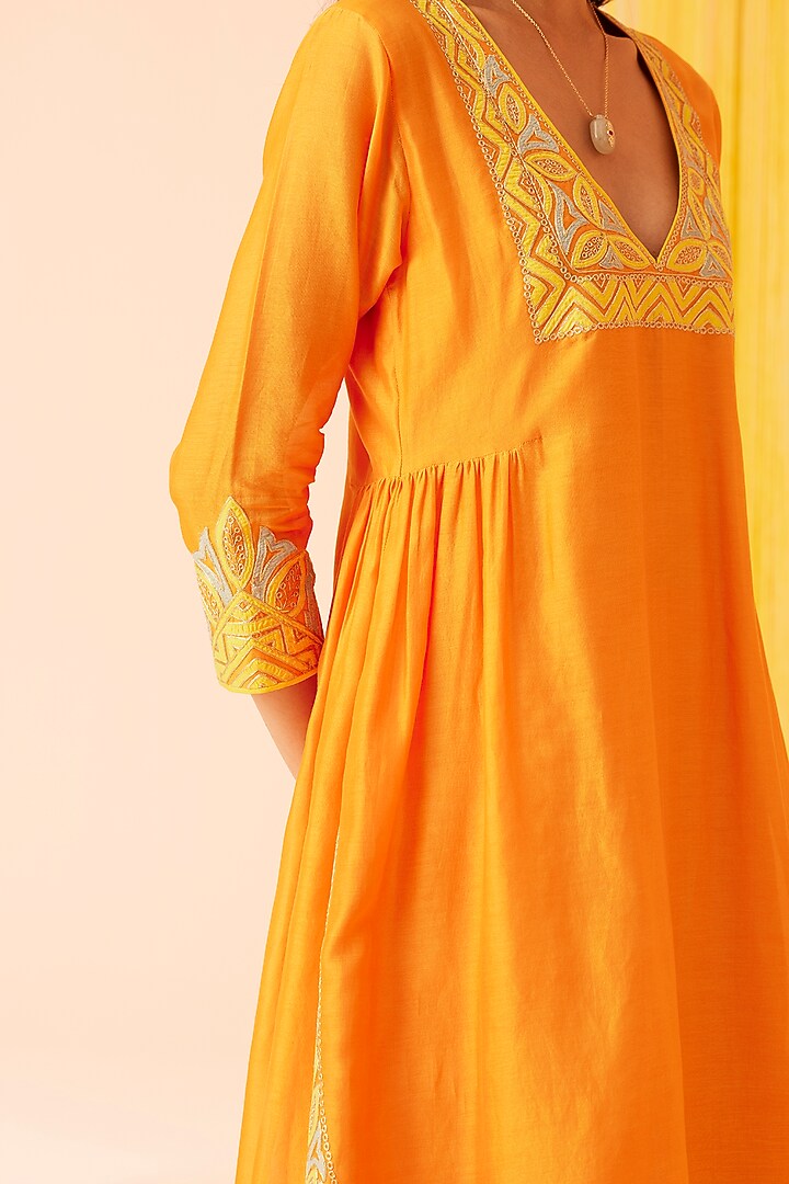 Orange Silk Chanderi A-Line Kurta Set by Sureena Chowdhri at Pernia's Pop Up Shop