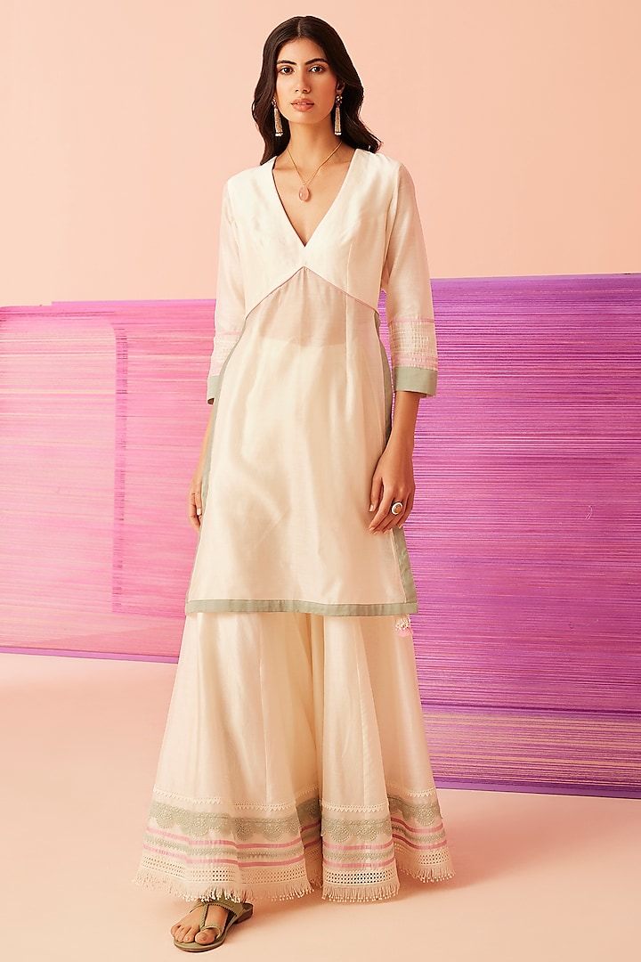 Ivory Silk Chanderi Gharara Set by Sureena Chowdhri at Pernia's Pop Up Shop