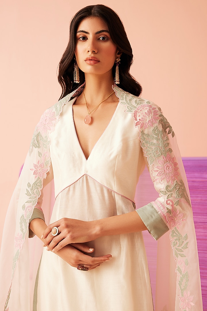 Ivory Silk Chanderi Gharara Set by Sureena Chowdhri at Pernia's Pop Up Shop