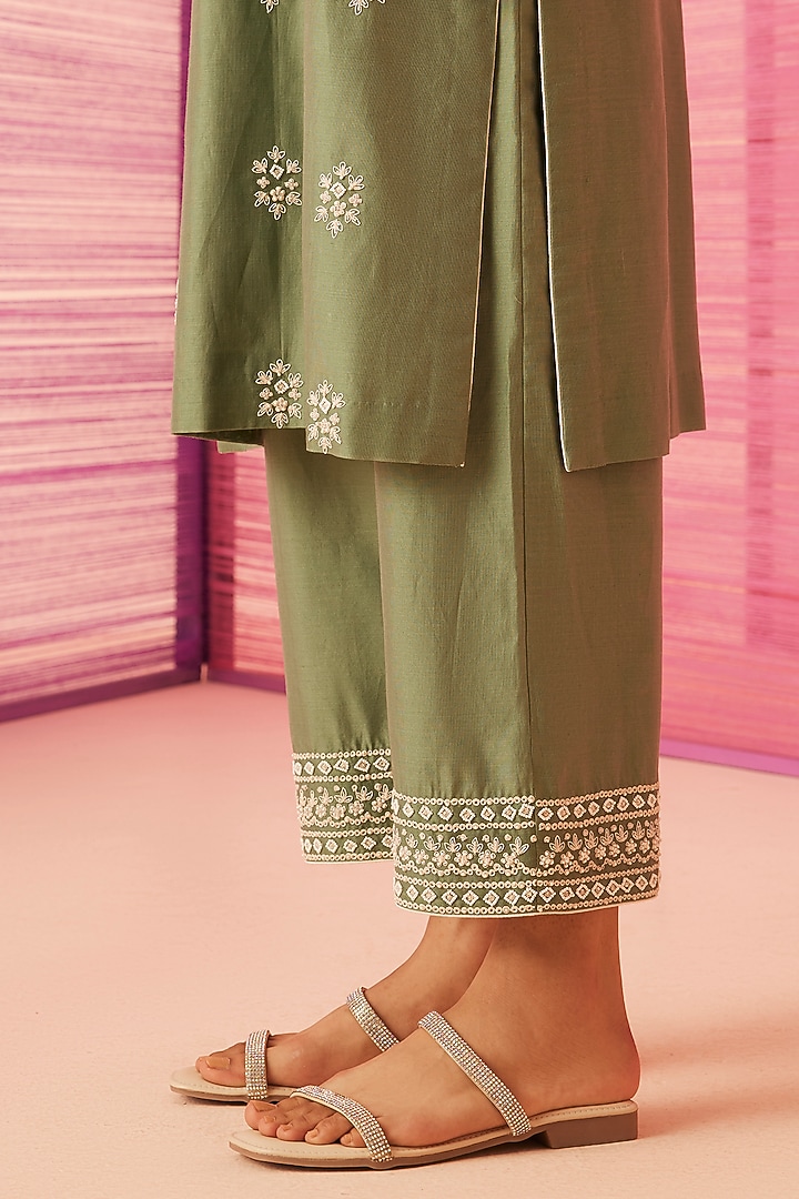Forest Green Silk Chanderi Embroidered Kurta Set by Sureena Chowdhri at Pernia's Pop Up Shop