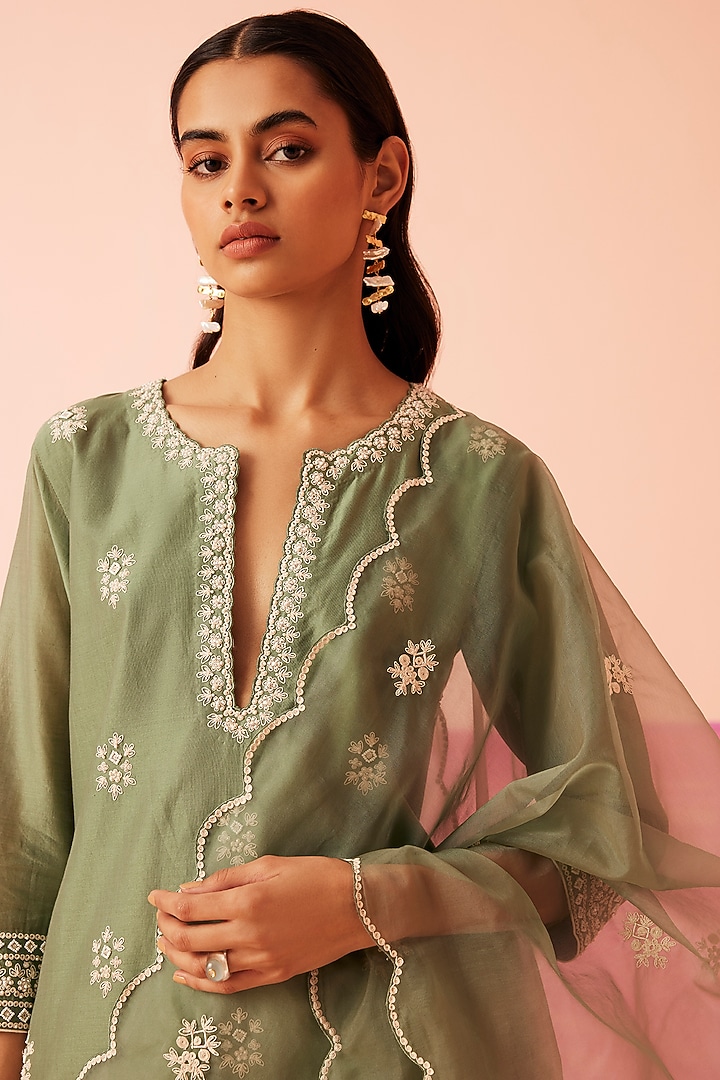 Forest Green Silk Chanderi Embroidered Kurta Set by Sureena Chowdhri at Pernia's Pop Up Shop