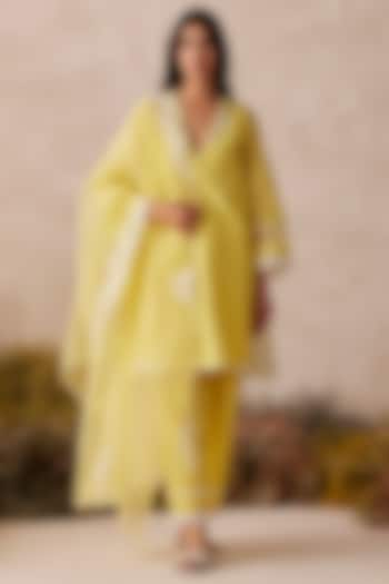 Lime Yellow Silk Chanderi 3D Floral Patch Work Kurta Set by Sureena Chowdhri at Pernia's Pop Up Shop