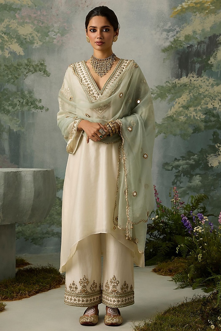 Ivory Silk Chanderi Asymmetrical Kurta Set by Sureena Chowdhri at Pernia's Pop Up Shop