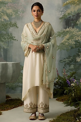 Ivory Silk Chanderi Asymmetrical Kurta Set by Sureena Chowdhri