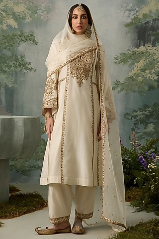 Ivory Silk Chanderi Zardosi Work Kalidar Kurta Set by Sureena Chowdhri