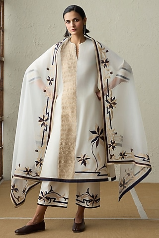 Ivory Silk Chanderi Applique Embroidered A-Line Kurta Set by Sureena Chowdhri