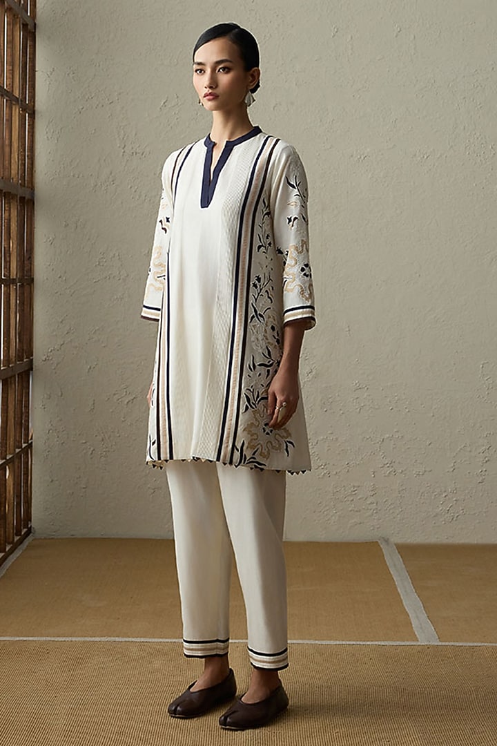 Ivory Silk Chanderi Thread Work Co-ord Set by Sureena Chowdhri at Pernia's Pop Up Shop