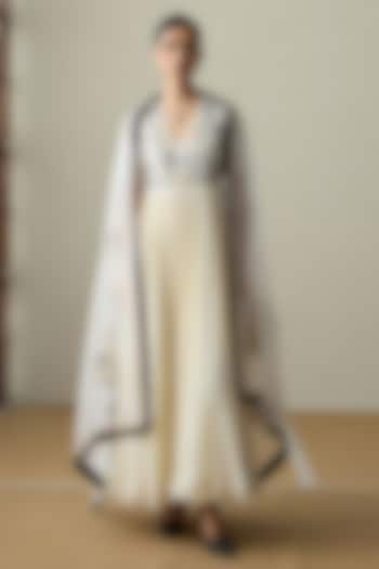 Ivory Cotton Gauze Thread Work Wedding Anarkali Set by Sureena Chowdhri at Pernia's Pop Up Shop