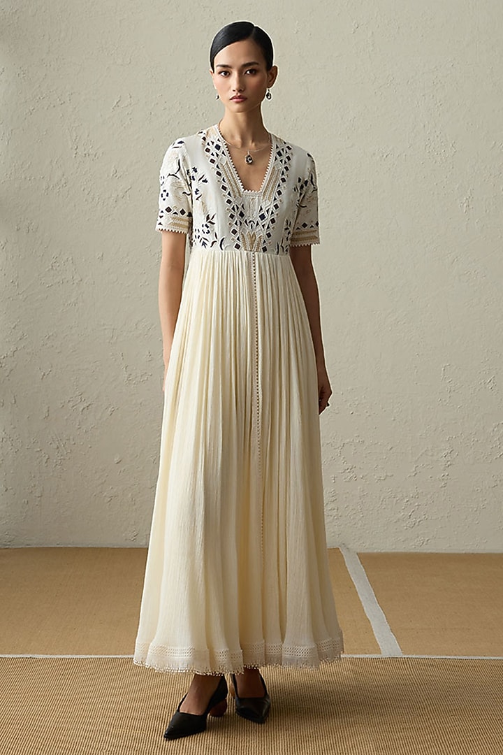 Ivory Cotton Gauze Thread Work Wedding Anarkali Set by Sureena Chowdhri at Pernia's Pop Up Shop