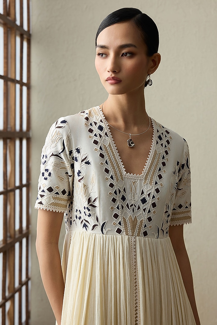 Ivory Cotton Gauze Thread Work Wedding Anarkali Set by Sureena Chowdhri at Pernia's Pop Up Shop