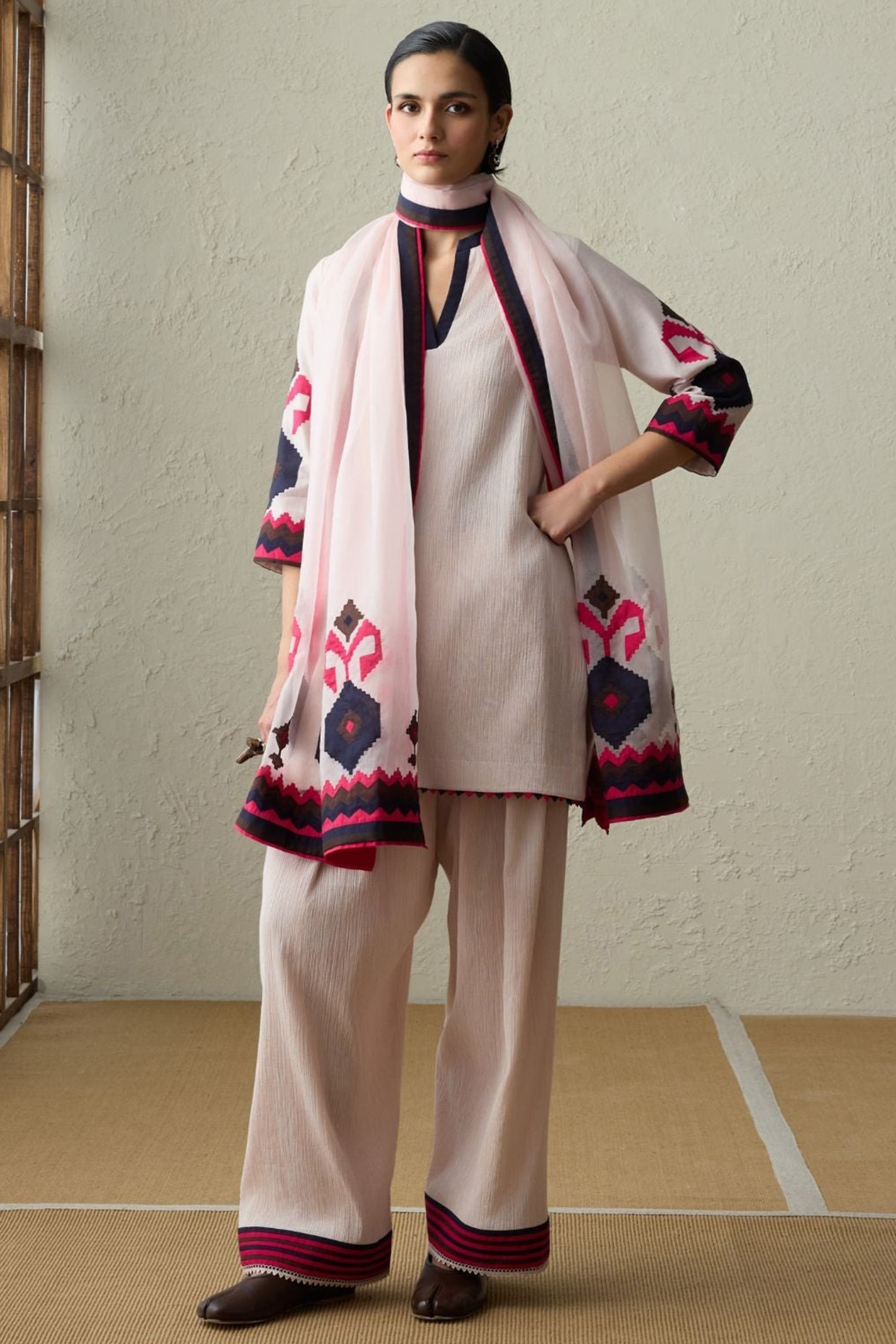 Sureena Chowdhri Baby Pink Cotton Gauze Applique Kurta Set