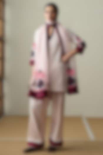 Baby Pink Cotton Gauze Applique Kurta Set by Sureena Chowdhri at Pernia's Pop Up Shop