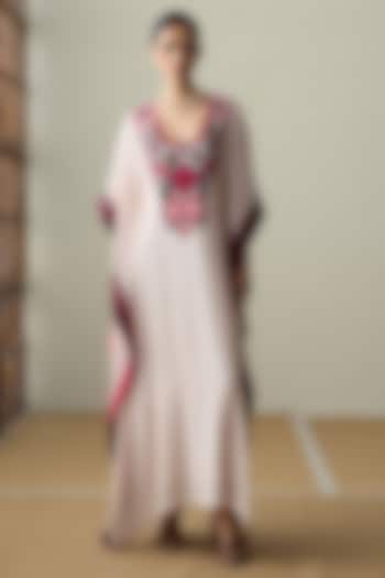 Baby Pink Muslin Applique Work Kaftan by Sureena Chowdhri at Pernia's Pop Up Shop
