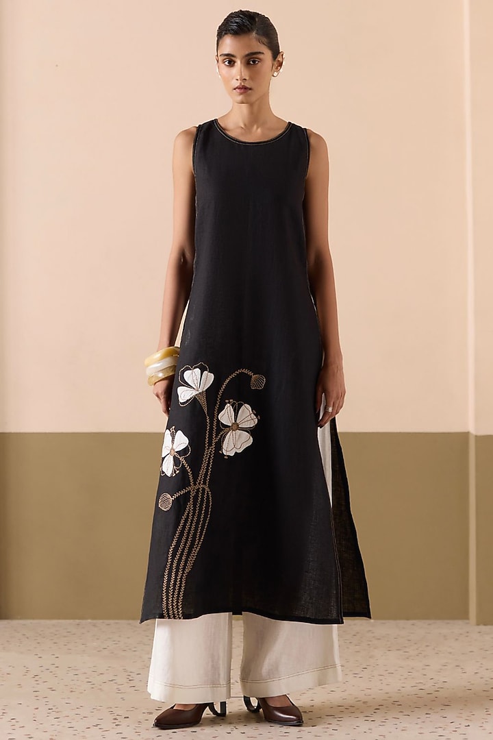 Black Linen Applique Work A-Line Kurta Set by Sureena Chowdhri at Pernia's Pop Up Shop