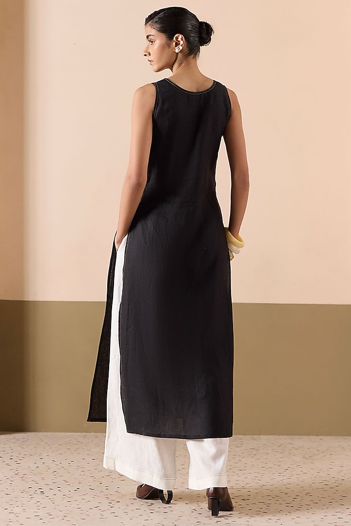 Black Linen Applique Work A-Line Kurta Set by Sureena Chowdhri at Pernia's Pop Up Shop