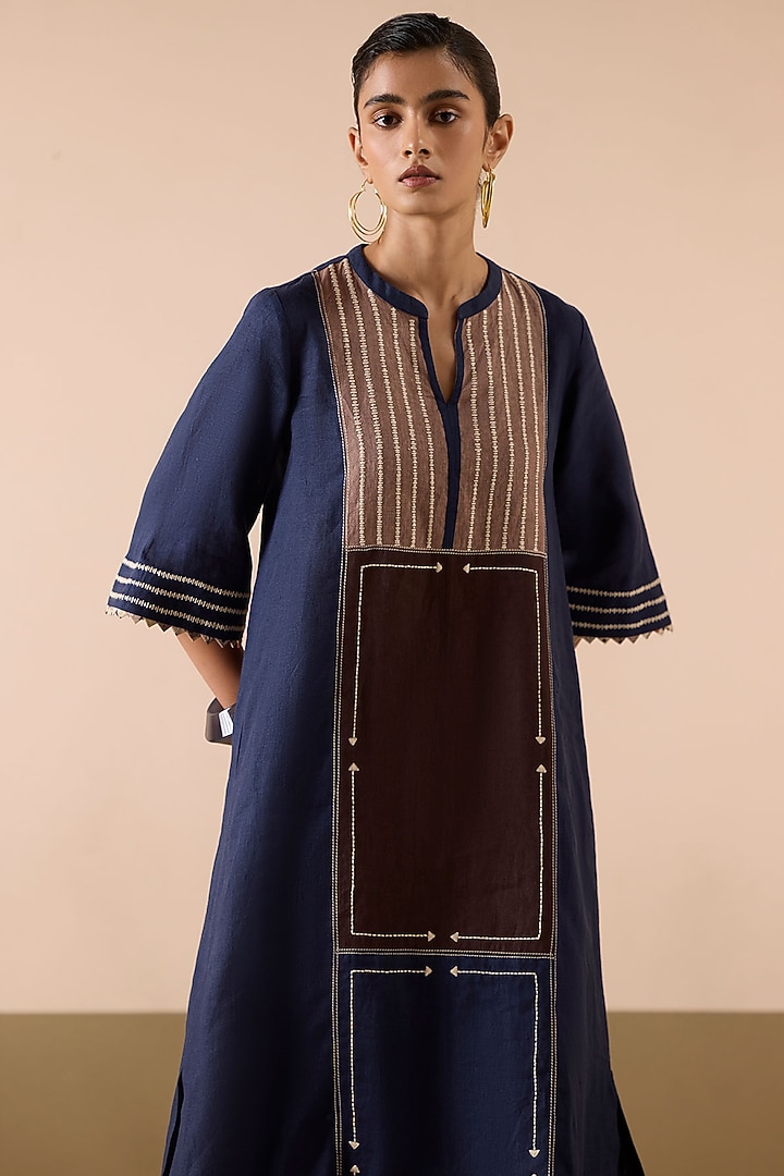 Navy Blue Linen Thread Work Straight Kurta Set by Sureena Chowdhri at Pernia's Pop Up Shop