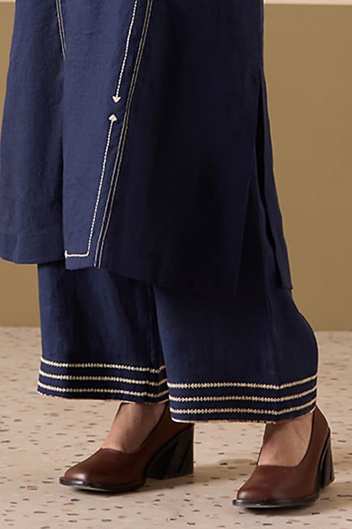 Navy Blue Linen Thread Work Straight Kurta Set by Sureena Chowdhri at Pernia's Pop Up Shop