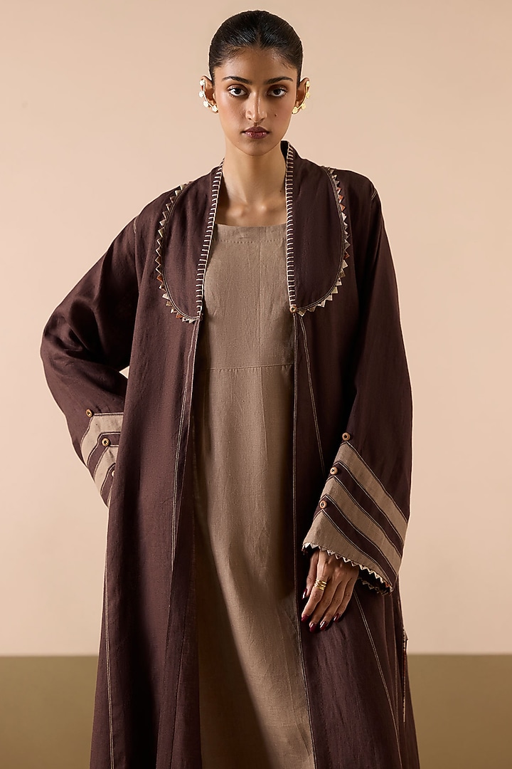 Brown & Sand Linen Abaya Vacation Dress by Sureena Chowdhri at Pernia's Pop Up Shop