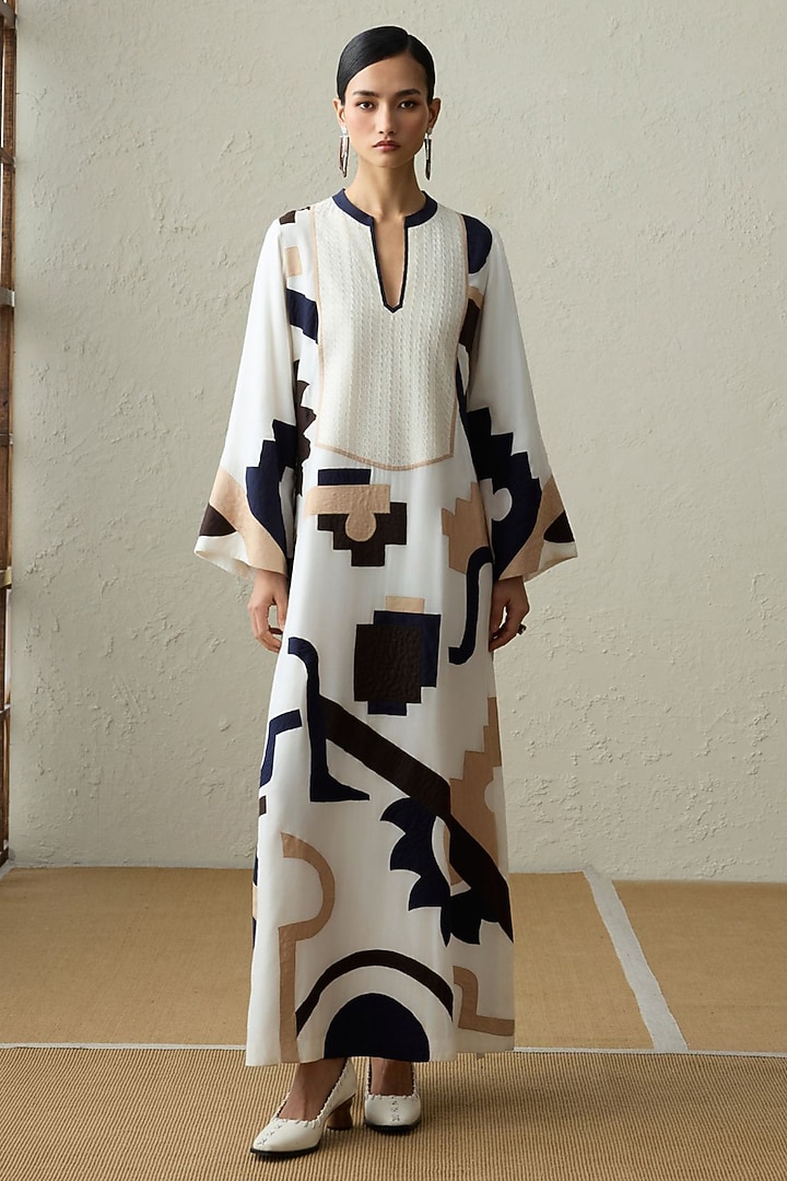 Ivory Muslin Applique Work Kaftan by Sureena Chowdhri at Pernia's Pop Up Shop