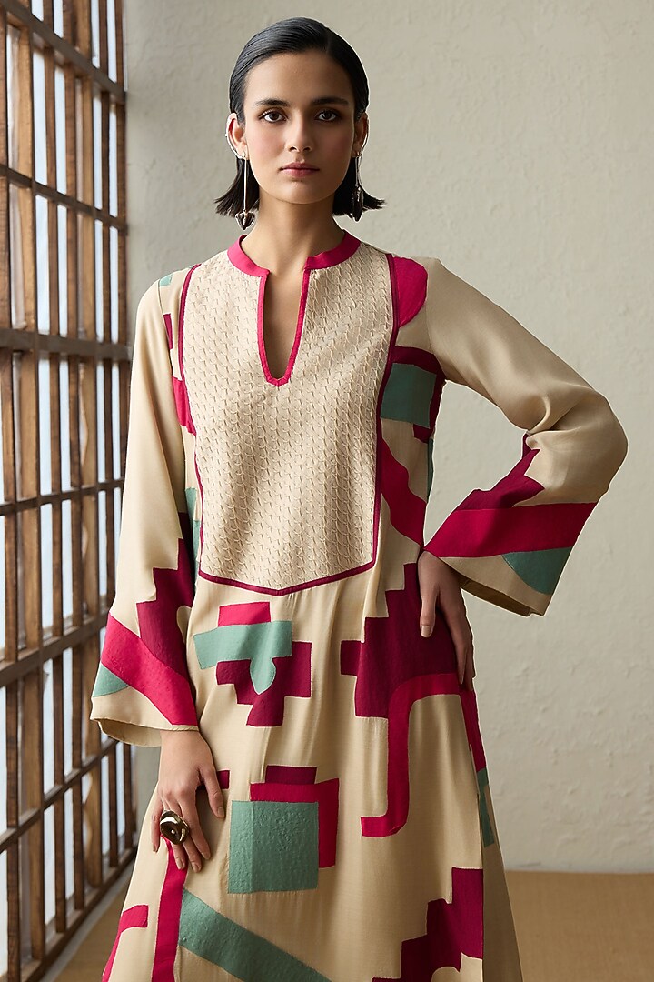 Dark Beige Muslin Applique Work Kaftan by Sureena Chowdhri at Pernia's Pop Up Shop