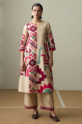 Dark Beige Silk Chanderi Applique A-Line Kurta Set by Sureena Chowdhri