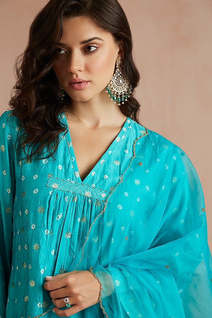 Turquoise Bandhani Silk Kurta Set by Sureena Chowdhri at Pernia's Pop Up Shop