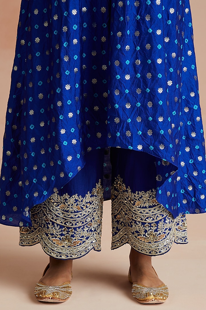 Ink Blue Bandhani Silk Kurta Set by Sureena Chowdhri at Pernia's Pop Up Shop