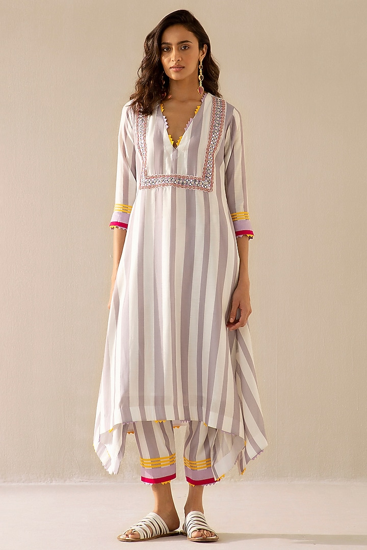 Mauve Grey Cotton Chanderi Embroidered Kurta Set by Sureena Chowdhri at Pernia's Pop Up Shop