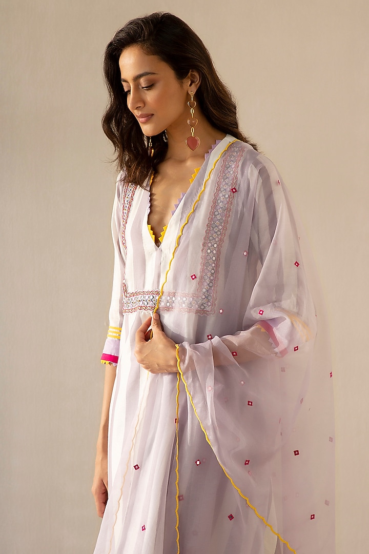 Mauve Grey Cotton Chanderi Embroidered Kurta Set by Sureena Chowdhri at Pernia's Pop Up Shop