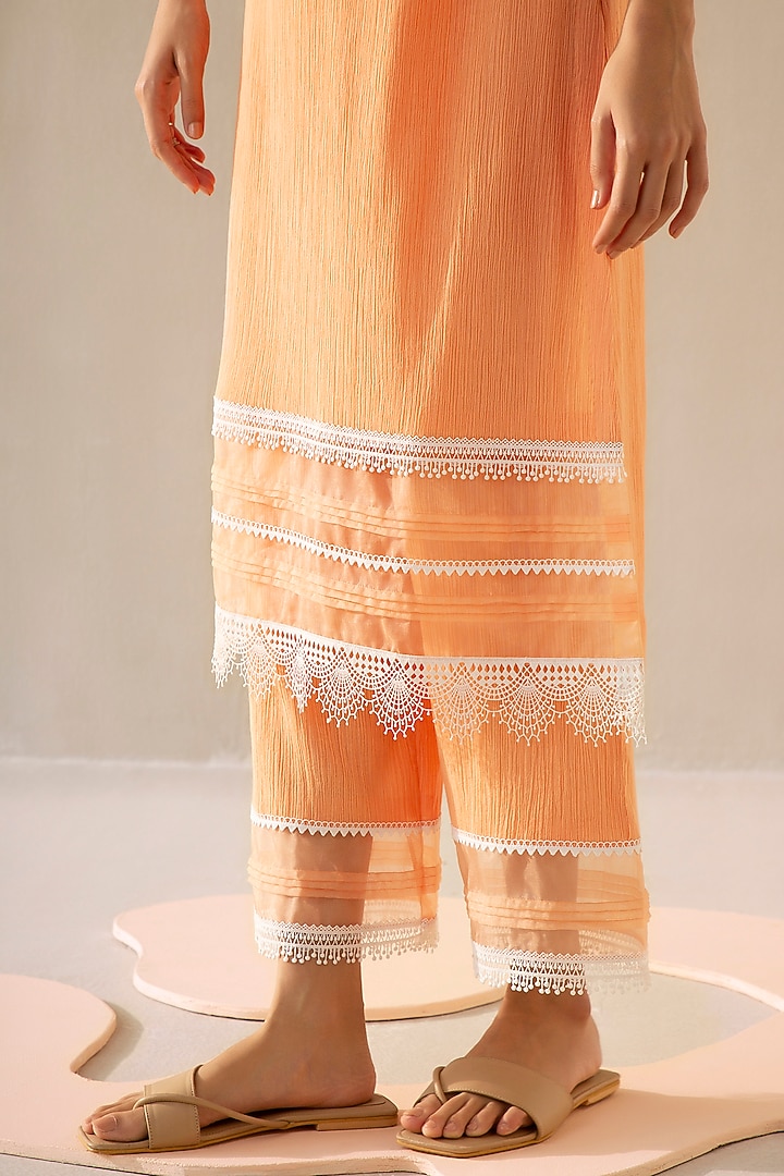 Peach Cotton Gauze Embroidered Kurta Set by Sureena Chowdhri at Pernia's Pop Up Shop