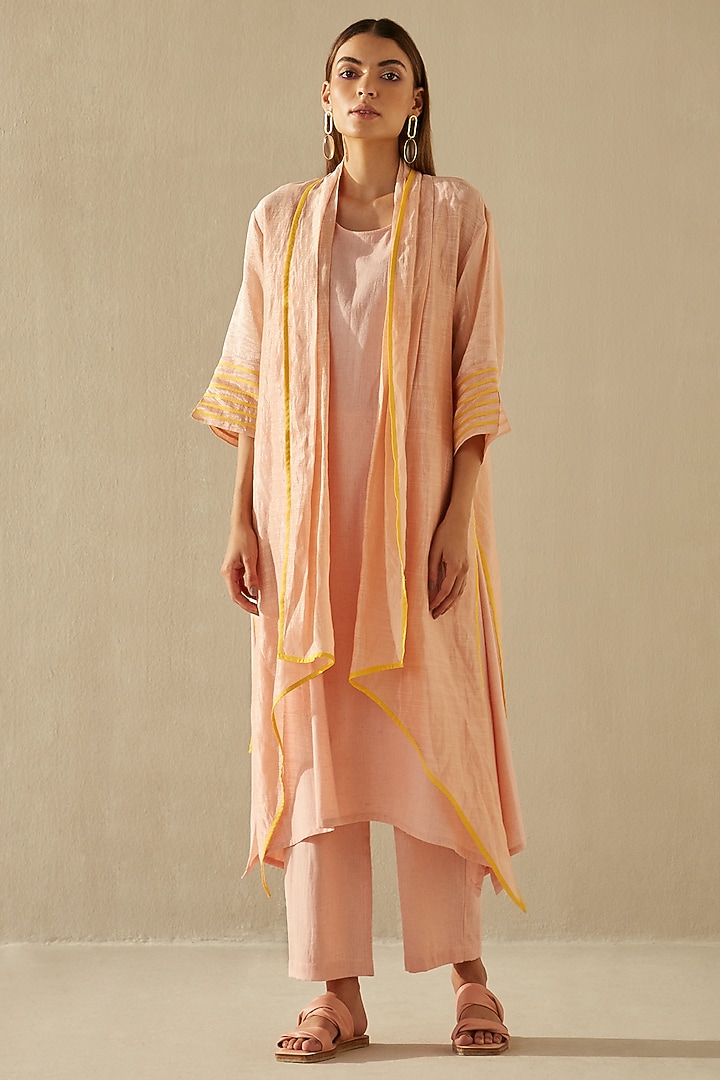 Peach Cotton Kurta Set by Sureena Chowdhri at Pernia's Pop Up Shop