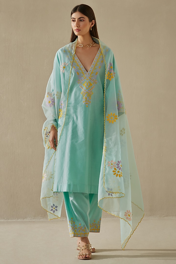 Sea Green Silk Chanderi Kurta Set by Sureena Chowdhri at Pernia's Pop Up Shop