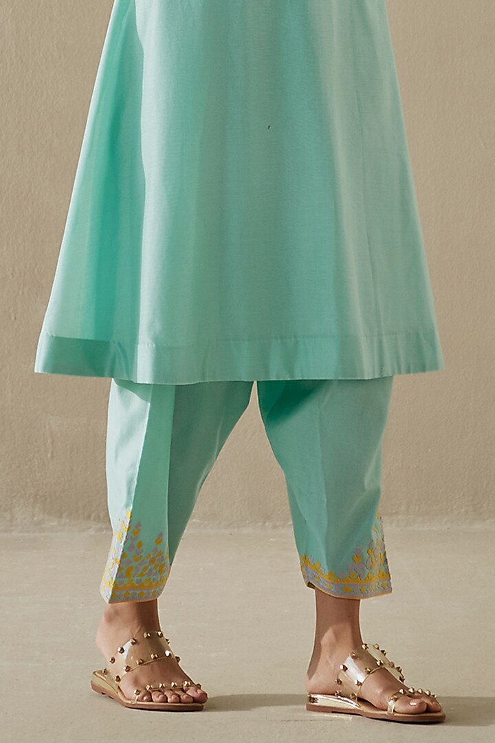 Sea Green Silk Chanderi Kurta Set by Sureena Chowdhri at Pernia's Pop Up Shop
