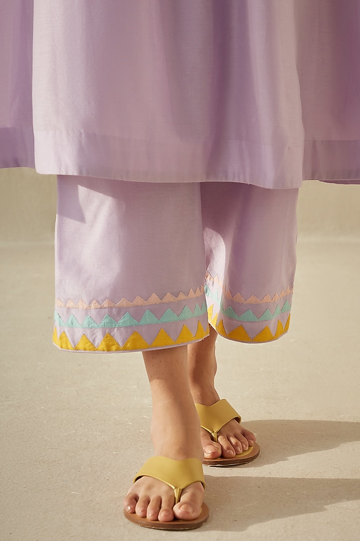 Lilac Silk Chanderi Embroidered Kurta Set by Sureena Chowdhri at Pernia's Pop Up Shop