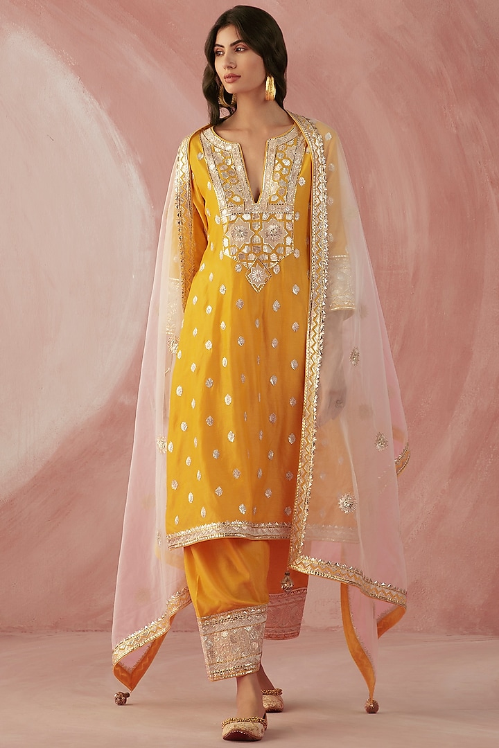 Yellow Silk Chanderi Embroidered Kurta Set by Sureena Chowdhri at Pernia's Pop Up Shop