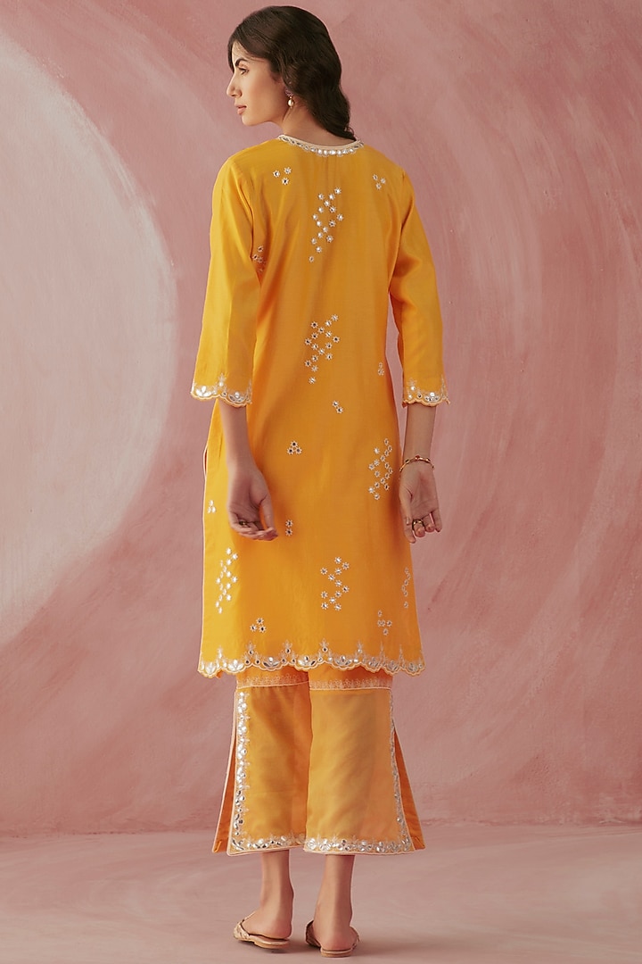 Yellow Silk Chanderi Embroidered Kurta Set by Sureena Chowdhri at Pernia's Pop Up Shop