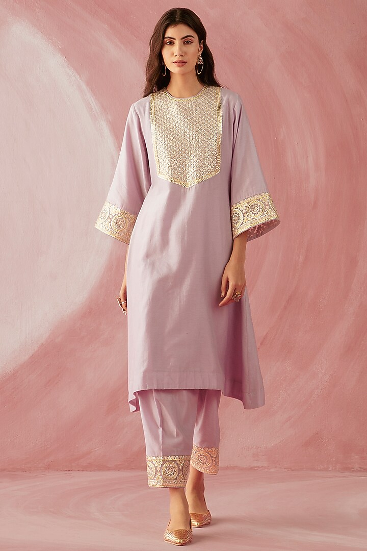 Lilac Silk Chanderi Embroidered A-Line Kurta Set by Sureena Chowdhri at Pernia's Pop Up Shop