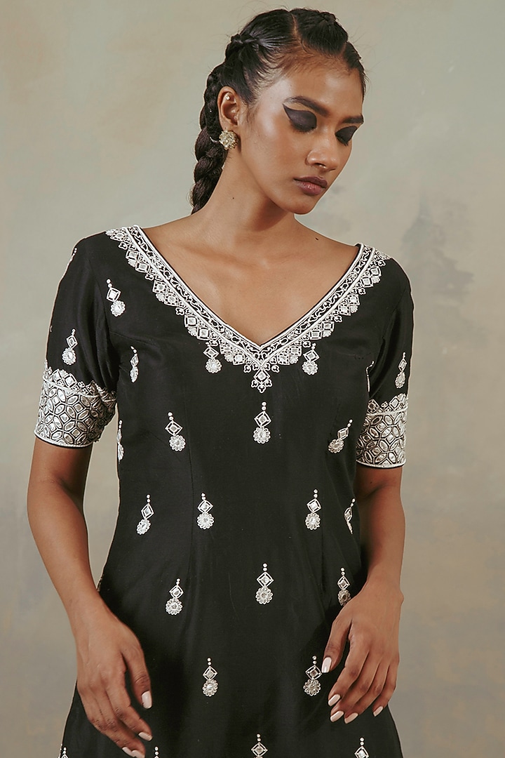 Ebony Black Georgette Gharara Set by Sureena Chowdhri at Pernia's Pop Up Shop