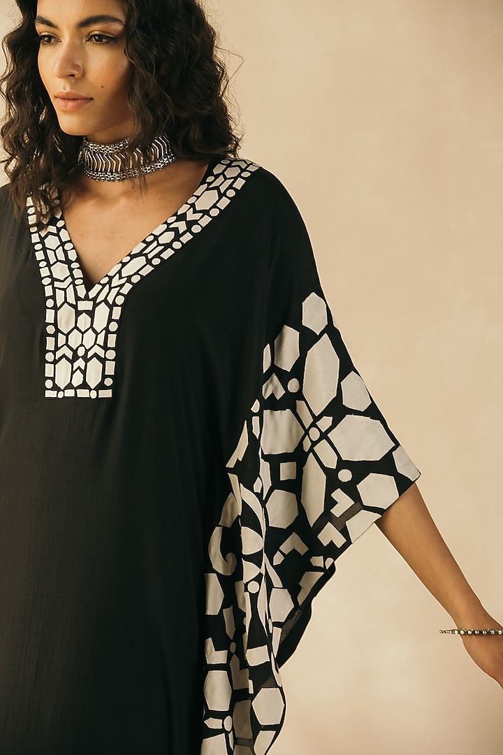 Midnight Black Muslin Embroidered Kaftan by Sureena Chowdhri at Pernia's Pop Up Shop