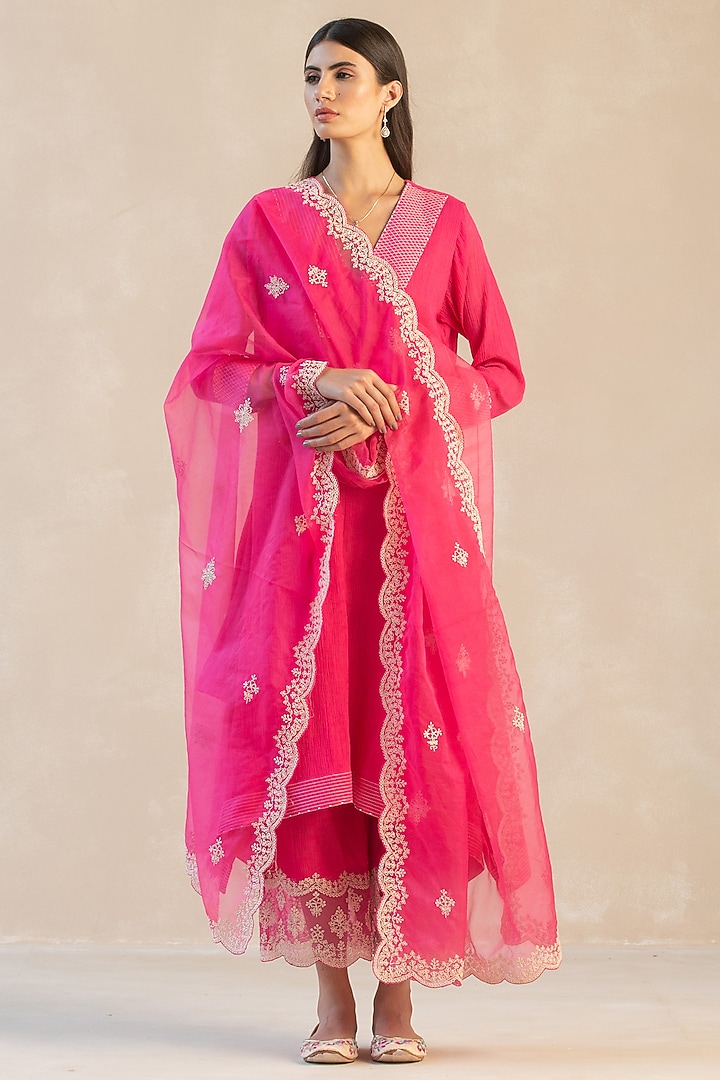Ruby Pink Gauze Cotton Kurta Set by Sureena Chowdhri at Pernia's Pop Up Shop