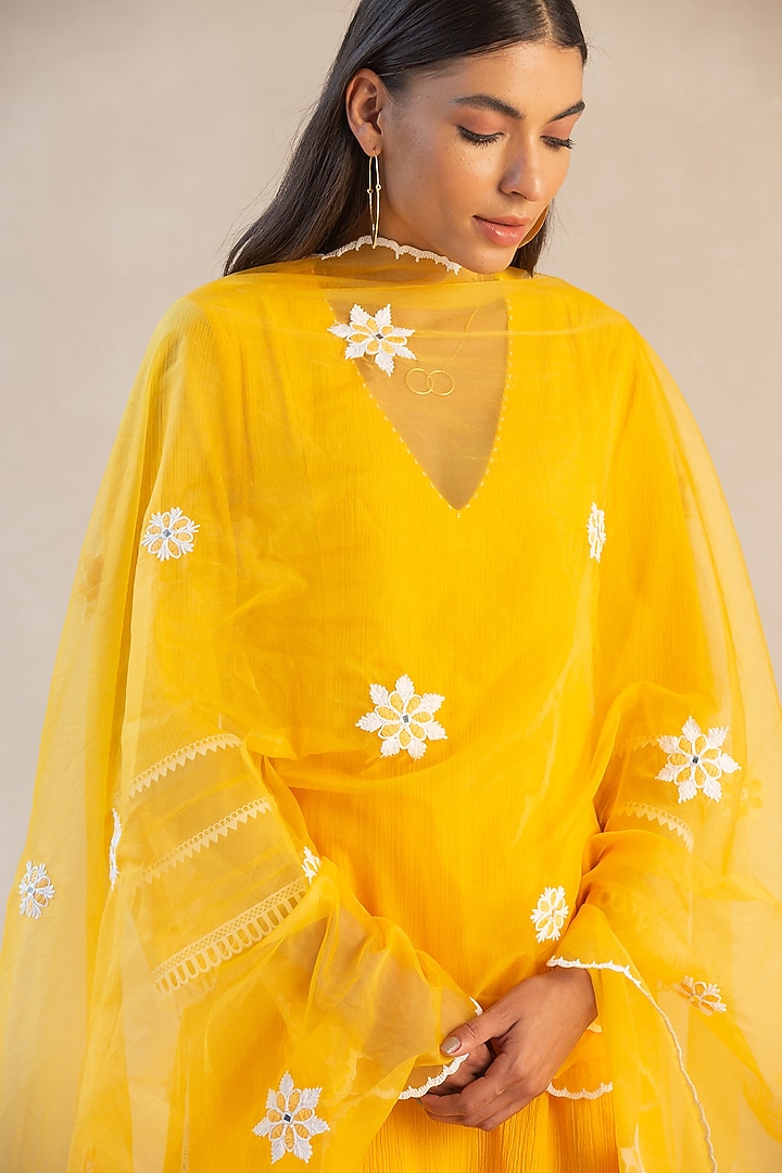 Sunshine Yellow Gauze Cotton Kurta Set by Sureena Chowdhri at Pernia's Pop Up Shop