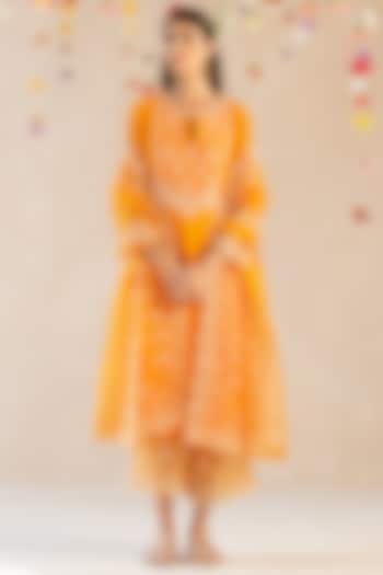 Tangerine Gauze Cotton Embroidered Kurta Set by Sureena Chowdhri at Pernia's Pop Up Shop