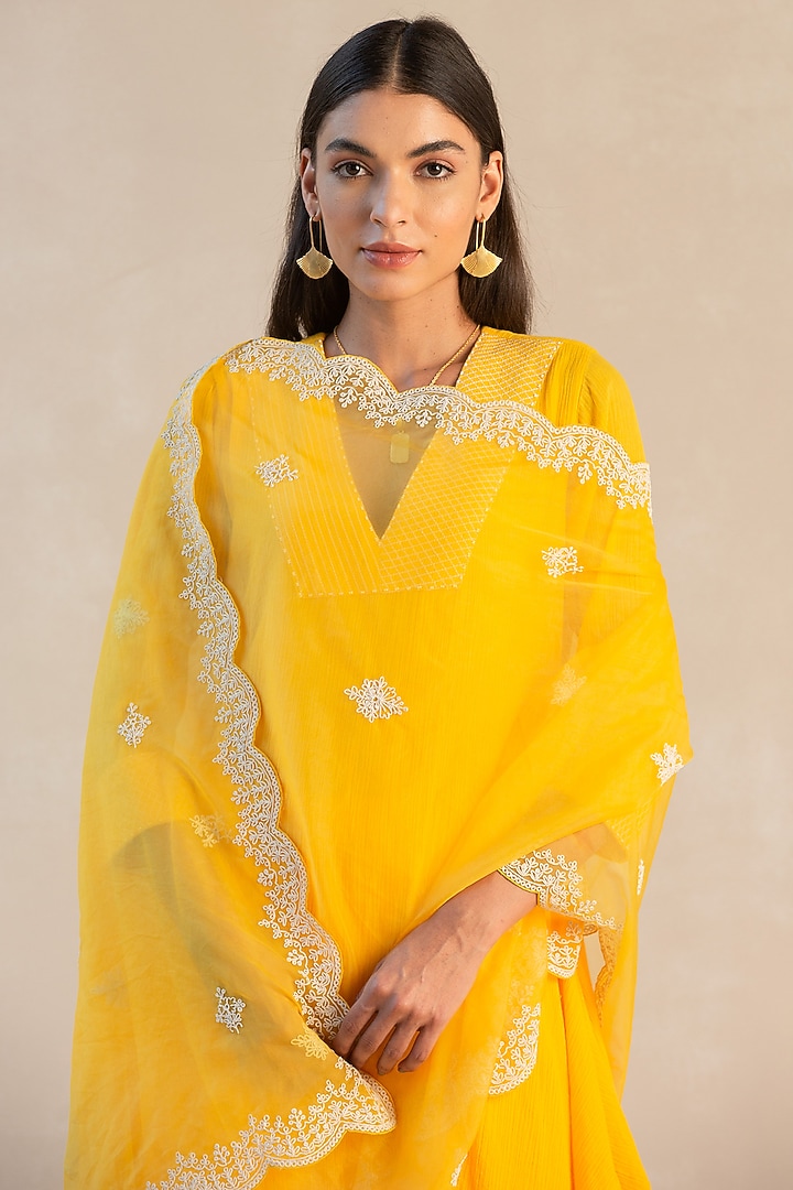 Sunshine Yellow Gauze Cotton Kurta Set by Sureena Chowdhri at Pernia's Pop Up Shop